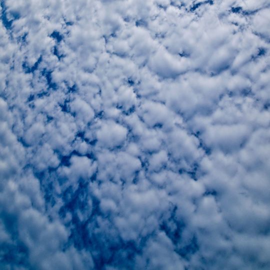 雲空青の Android スマホ 壁紙