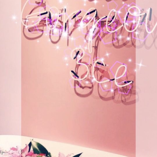 Flower bathroom Android SmartPhone Wallpaper