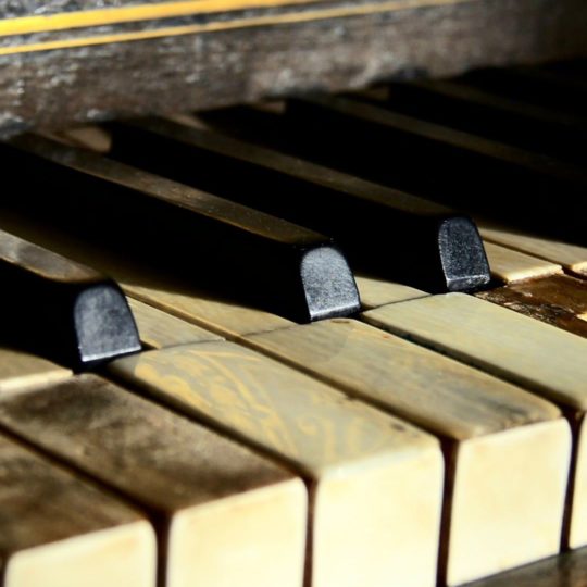 Cool Piano Android SmartPhone Wallpaper