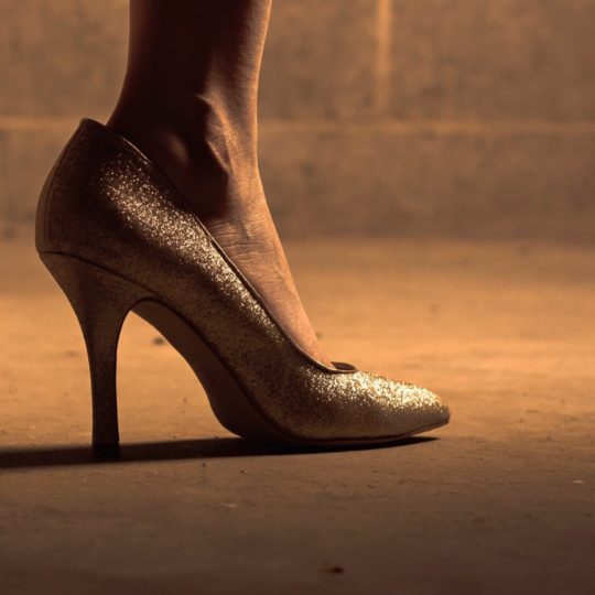 Chara women high heels Android SmartPhone Wallpaper