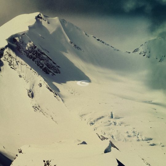 Snowy mountain landscape Android SmartPhone Wallpaper