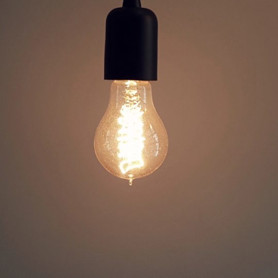 Cool light bulb Android SmartPhone Wallpaper