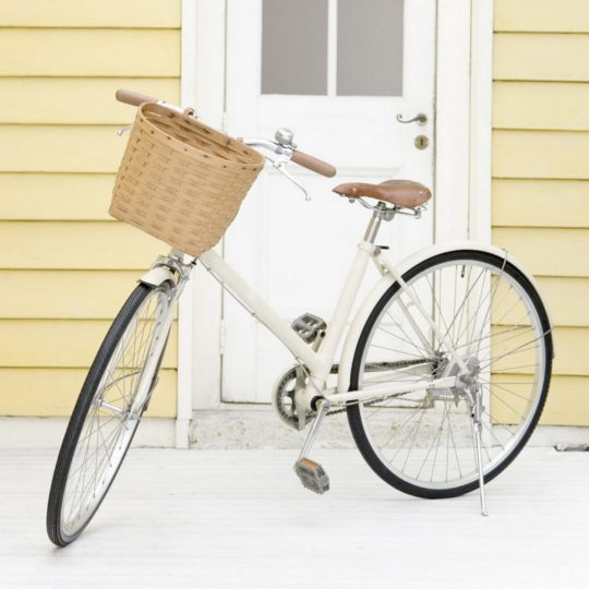 Bicycles white Android SmartPhone Wallpaper