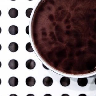 Coffee cup dot black and white Apple Watch photo face Wallpaper