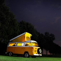 Landscape vehicle car the night sky iPad / Air / mini / Pro Wallpaper