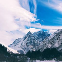 Snowy mountain landscape clouds iPad / Air / mini / Pro Wallpaper