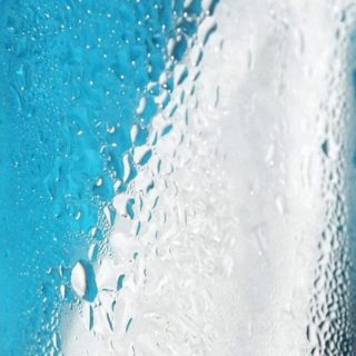 Cool glass water droplets iPhone4s Wallpaper