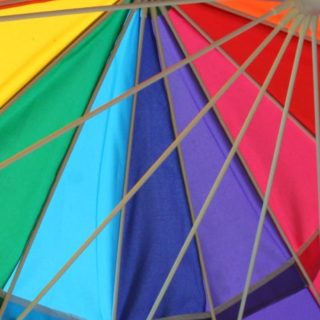 Women’s colorful umbrellas iPhone4s Wallpaper