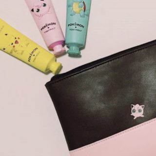 Hand cream pouch iPhone5s / iPhone5c / iPhone5 Wallpaper