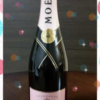 Moet et Chandon champagne iPhone5s / iPhone5c / iPhone5 Wallpaper