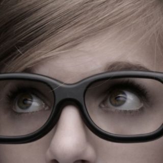 Chara woman glasses black iPhone5s / iPhone5c / iPhone5 Wallpaper