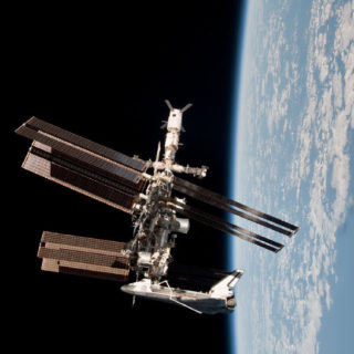 Space satellite iPhone5s / iPhone5c / iPhone5 Wallpaper