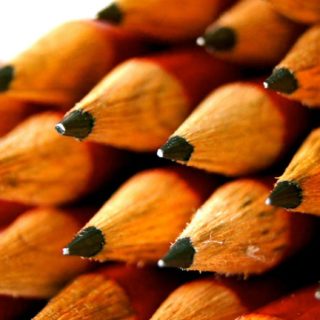 Cool pencil blur iPhone5s / iPhone5c / iPhone5 Wallpaper