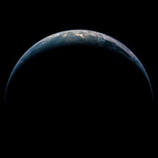 Cool Black Earth iPhone5s / iPhone5c / iPhone5 Wallpaper