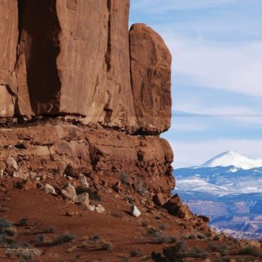 Rocky mountain landscape iPhone6s / iPhone6 Wallpaper