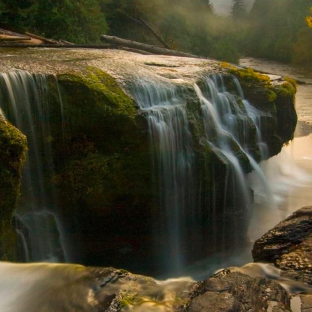 Landscape waterfall iPhone6s Plus / iPhone6 Plus Wallpaper
