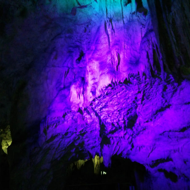 Landscape cave green purple iPhone6s Plus / iPhone6 Plus Wallpaper