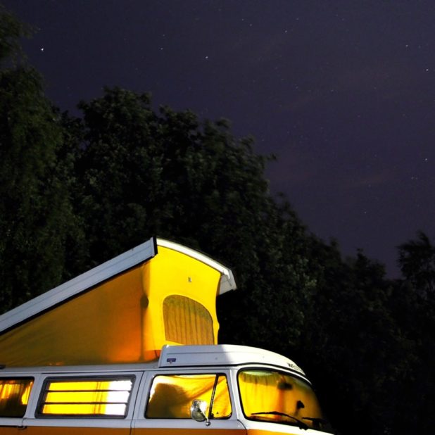 Landscape vehicle car the night sky iPhone6s Plus / iPhone6 Plus Wallpaper