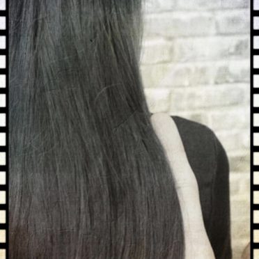 Brunet hair long hair iPhone7 Wallpaper