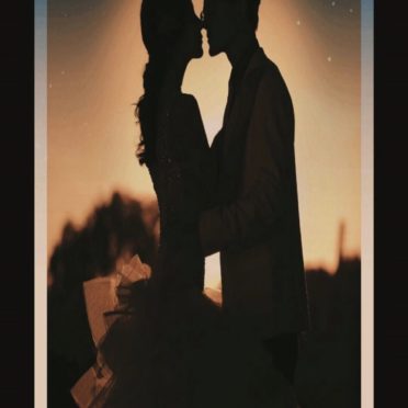 Couple kiss iPhone7 Wallpaper