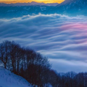 Snowy mountain landscape night iPhone7 Wallpaper