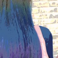 Brunet long hair iPhone8 Wallpaper