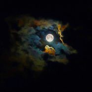 Landscape moon shiny black iPhone8 Wallpaper