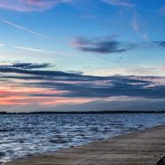Landscape pier sea sunset iPhone8 Wallpaper