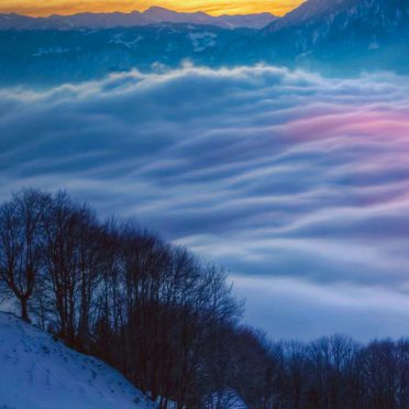 Snowy mountain landscape night iPhone8 Wallpaper