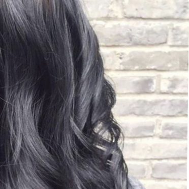 Black hair curl iPhone8 Wallpaper