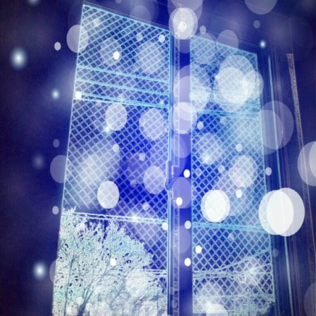 Window Snow iPhone8Plus Wallpaper