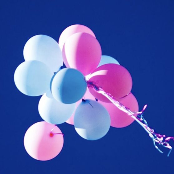 Blue balloons iPhoneX Wallpaper