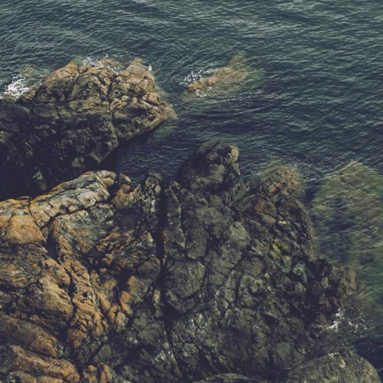 Landscape cliff sea iPhoneX Wallpaper