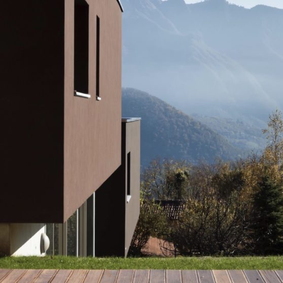 Landscape brown house terrace green iPhoneX Wallpaper