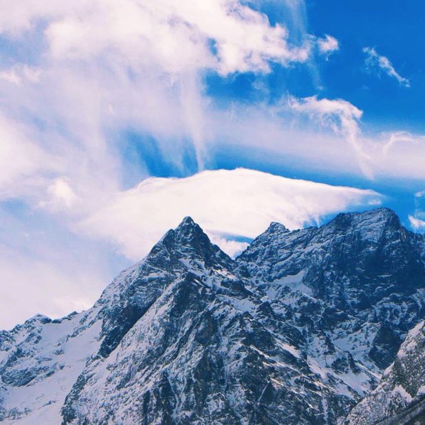 Snowy mountain landscape clouds iPhoneXSMax Wallpaper