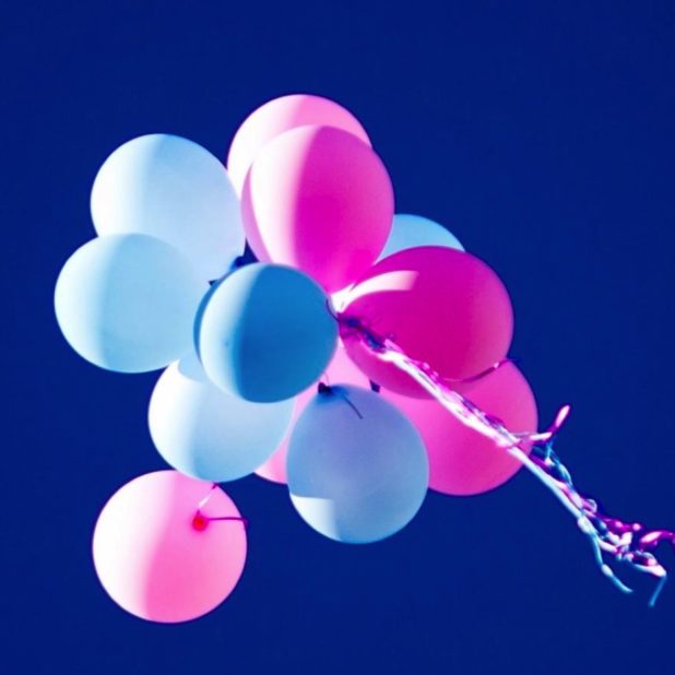 Blue balloons iPhoneXSMax Wallpaper