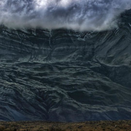 Paisaje de montaña rocosa Fondo de Pantalla SmartPhone para Android