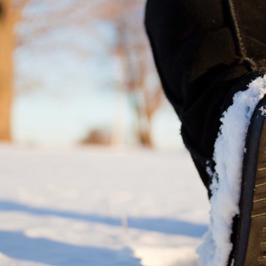 zapatos blancos de nieve paisaje Fondo de Pantalla SmartPhone para Android