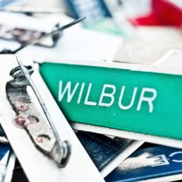logo WILBUR iPad / Air / mini / Pro Wallpaper