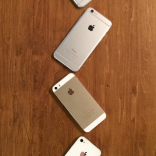 iPhone4S, iPhone5s, iPhone6, iPhone6Plus volver escritorio de madera Fondo de Pantalla de iPhoneSE / iPhone5s / 5c / 5