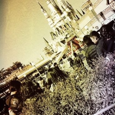 Castillo de Disneyland Fondo de Pantalla de iPhone7
