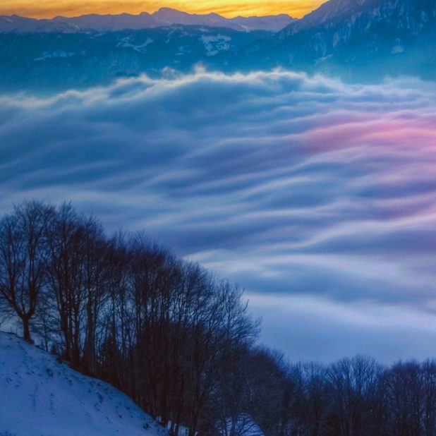 Cubierto de nieve la noche paisaje de montaña Fondo de Pantalla de iPhone7Plus