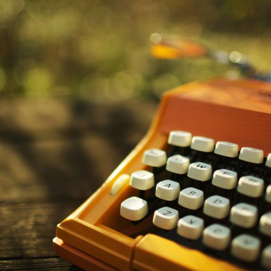 Keren typewriter Android SmartPhone Wallpaper