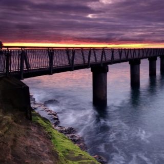 Pemandangan Jembatan iPhone4s Wallpaper
