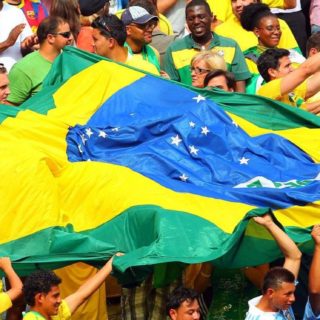 Brasil lanskap sepakbola iPhone5s / iPhone5c / iPhone5 Wallpaper