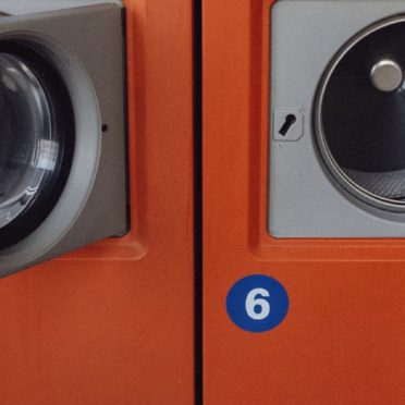 Koin-dioperasikan merah laundry mesin cuci iPhone7 Wallpaper