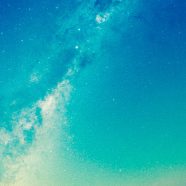 langit Kosmik iPhone8 Wallpaper