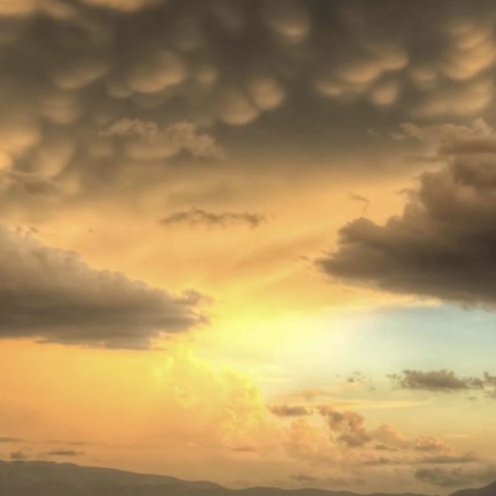 Scenic awan matahari terbenam langit iPhoneX Wallpaper