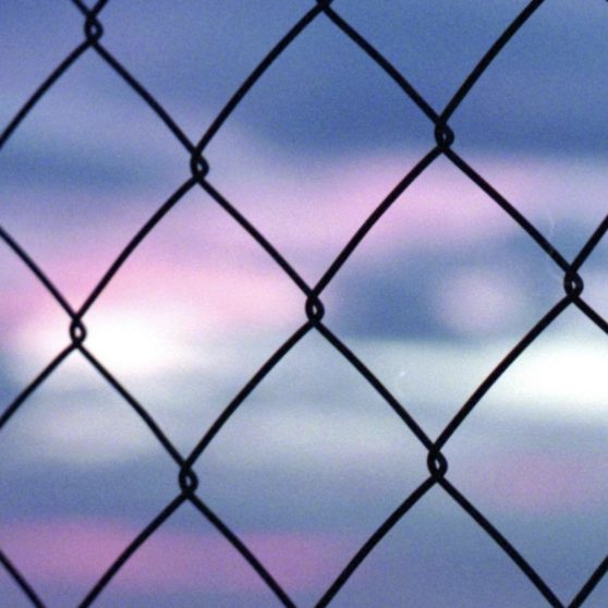 Wire mesh keren blur iPhoneX Wallpaper
