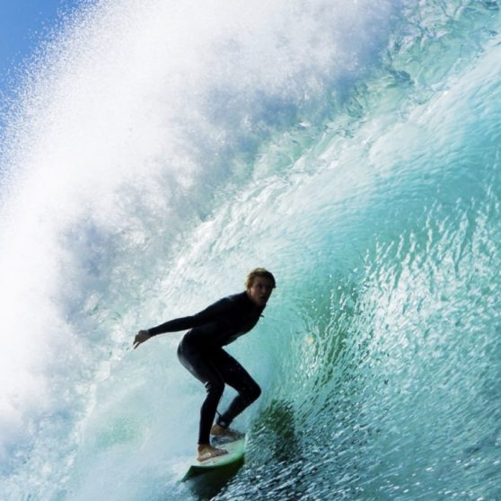pemandangan surfing laut biru iPhoneX Wallpaper